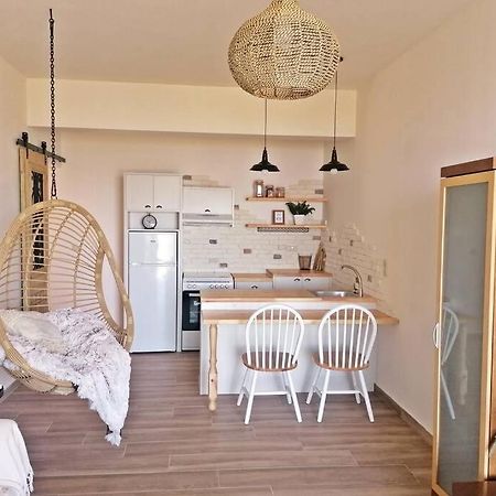 Alkyoni - Stavi'S Guesthouse Míloi Εξωτερικό φωτογραφία