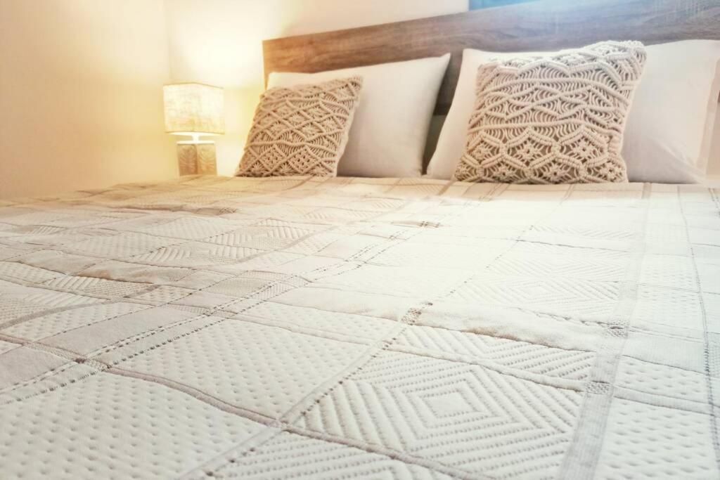 Alkyoni - Stavi'S Guesthouse Míloi Εξωτερικό φωτογραφία